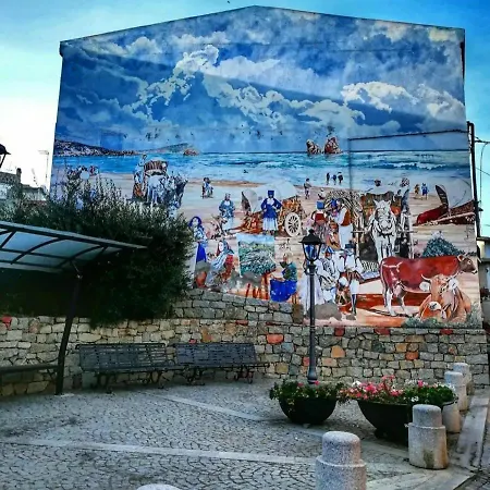 La Corte Dei Baroni Bed & Breakfast 3*