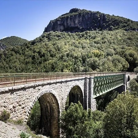 La Corte Dei Baroni * Loceri