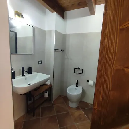 La Corte Dei Baroni Loceri