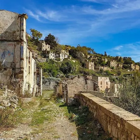 La Corte Dei Baroni 3*