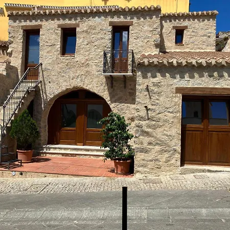 La Corte Dei Baroni 3*